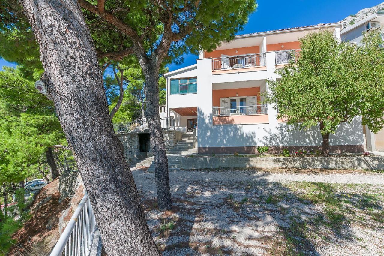 Apartments Ilijanka Brela Exterior photo